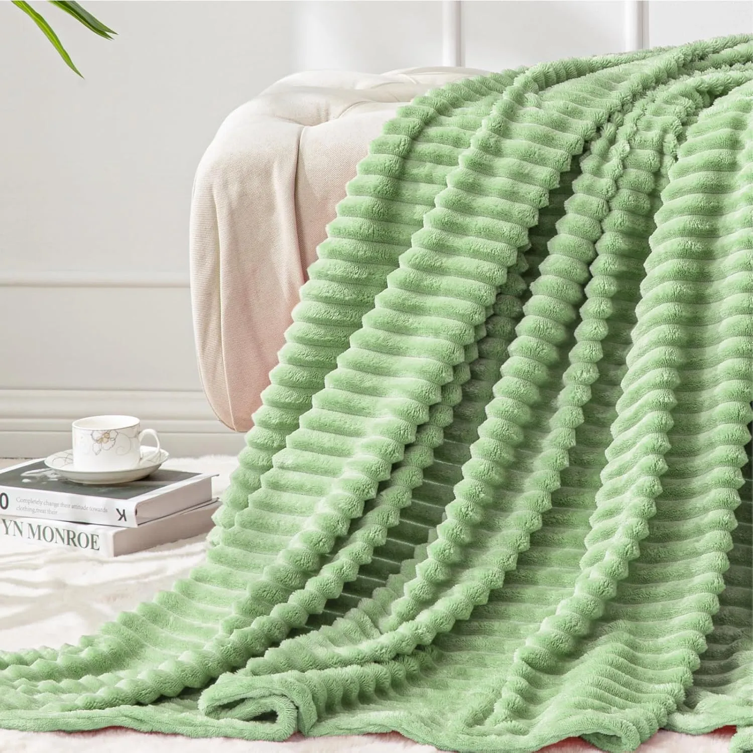 BEDELITE Fleece Throw Blanket for Couch – 3D Ribbed Jacquard Soft and Warm Decorative Fuzzy Blanket – Cozy, Fluffy, Plush Lightweight Sage Green Throw Blankets for Bed, Sofa, 50x60 inches