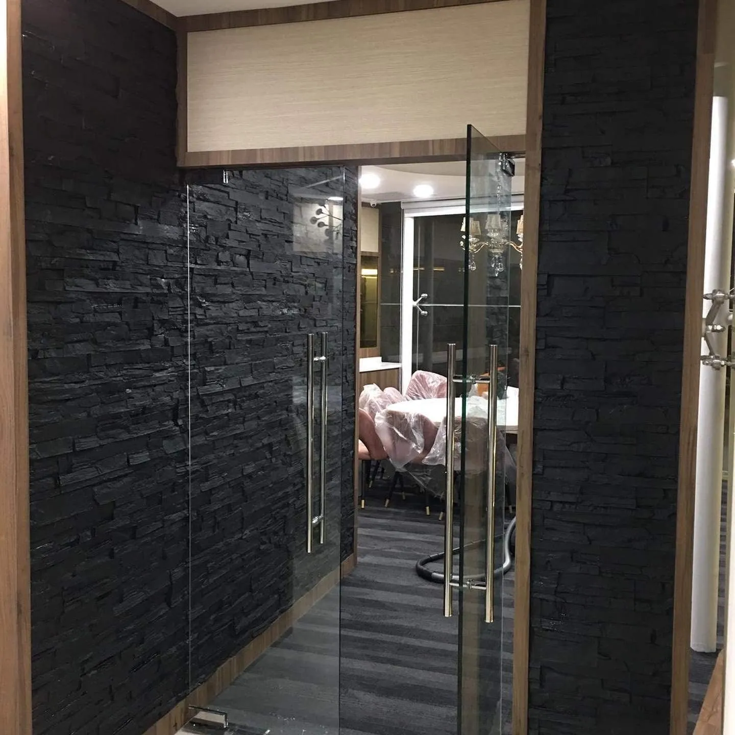 Boutiquemall Faux Reef Stone Wall Panels, 3D FRP Wall Panel | Resin Fiberglass Panelling | 3D Wall Facing for House Extrior and Interior Wall (Black Reef Stone, 25.54 sq.ft/box)