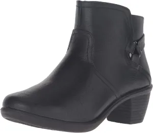 Easy Street Women's Dawnta Ankle Bootie