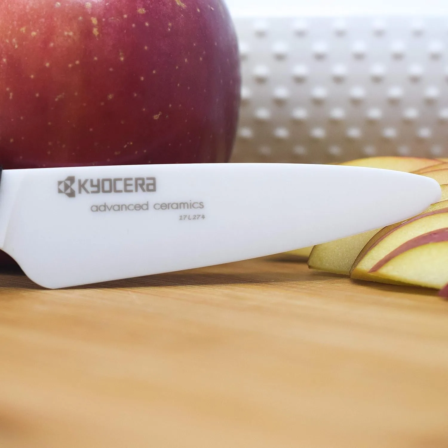 Kyocera 3Piece Advanced ceramic Revolution Series Knife Set, White, Blade Sizes: 5.5", 4.5", 3"