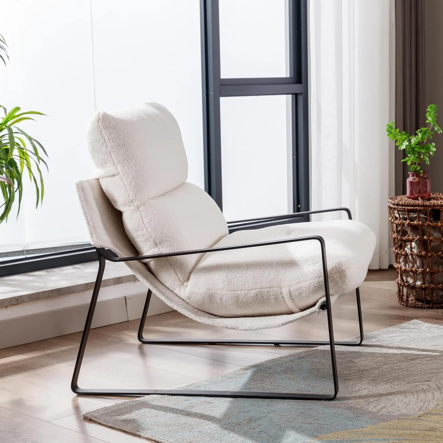 LukeAlon Modern Sherpa Accent Armchair, Upholstered Living Room Chair with Metal Base Thickened Cushion Single Sofa Chair Comfy Lounge Chair for Bedroom Living Room, White