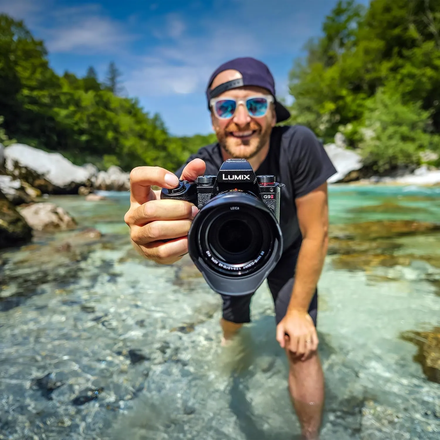 Panasonic LUMIX G9II Micro Four Thirds Camera, 25.2MP Sensor with Phase Hybrid AF, Powerful Image Stabilization, High-Speed Perfomance and Mobility, Flagship Model of G Series - DC-G9M2BODY