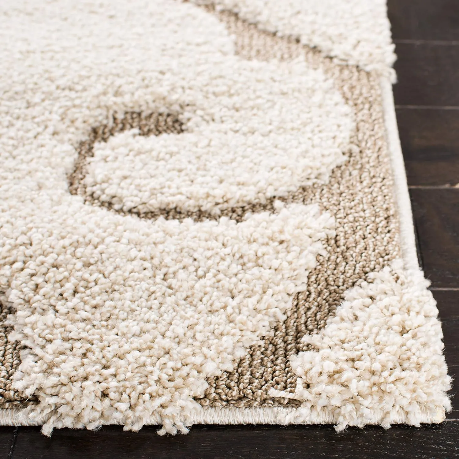 SAFAVIEH Florida Shag Collection Area Rug - 8' x 10', Cream & Beige, Scroll Design, Non-Shedding & Easy Care, 1.2-inch Thick Ideal for High Traffic Areas in Living Room, Bedroom (SG455-1113)