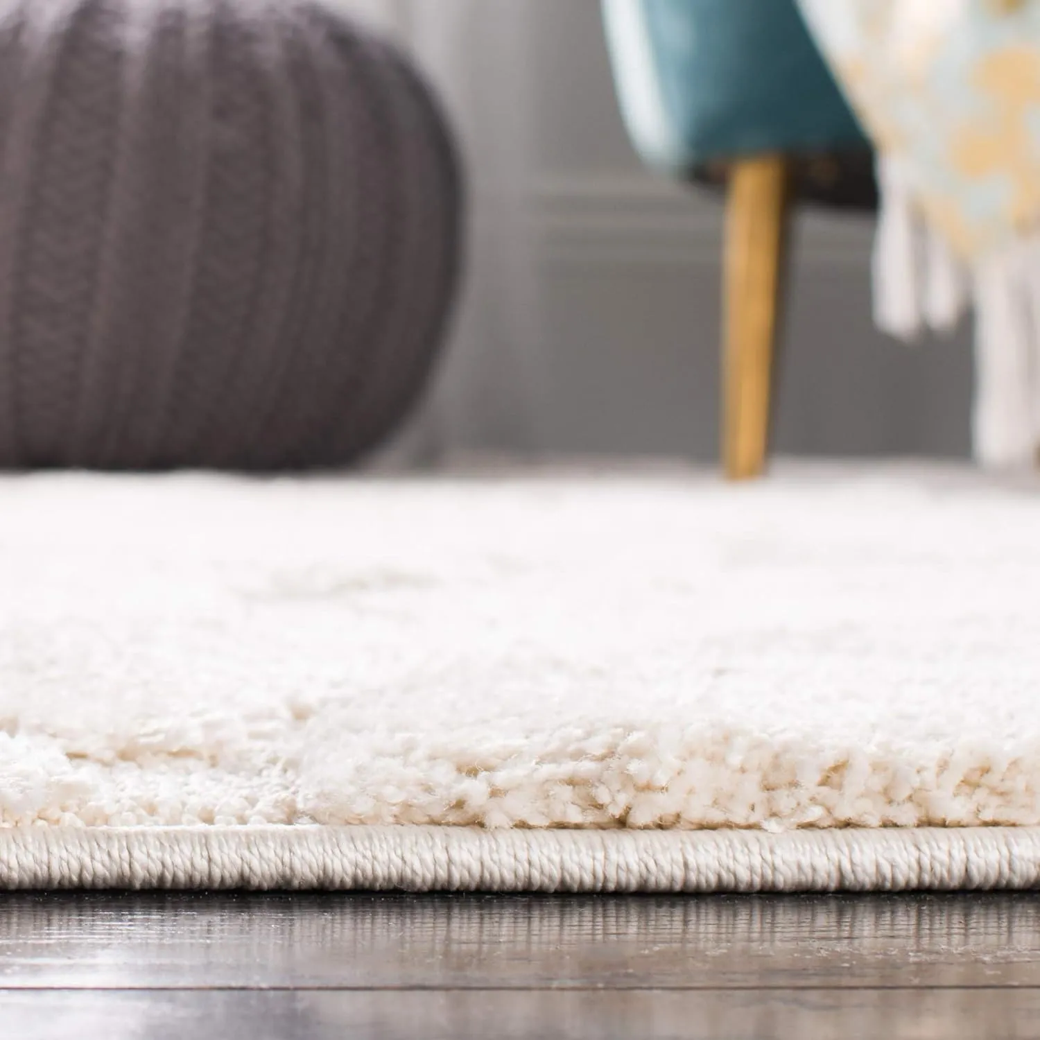 SAFAVIEH Florida Shag Collection Area Rug - 8' x 10', Creme & Creme, Scroll Design, Non-Shedding & Easy Care, 1.2-inch Thick Ideal for High Traffic Areas in Living Room, Bedroom (SG455-1111)