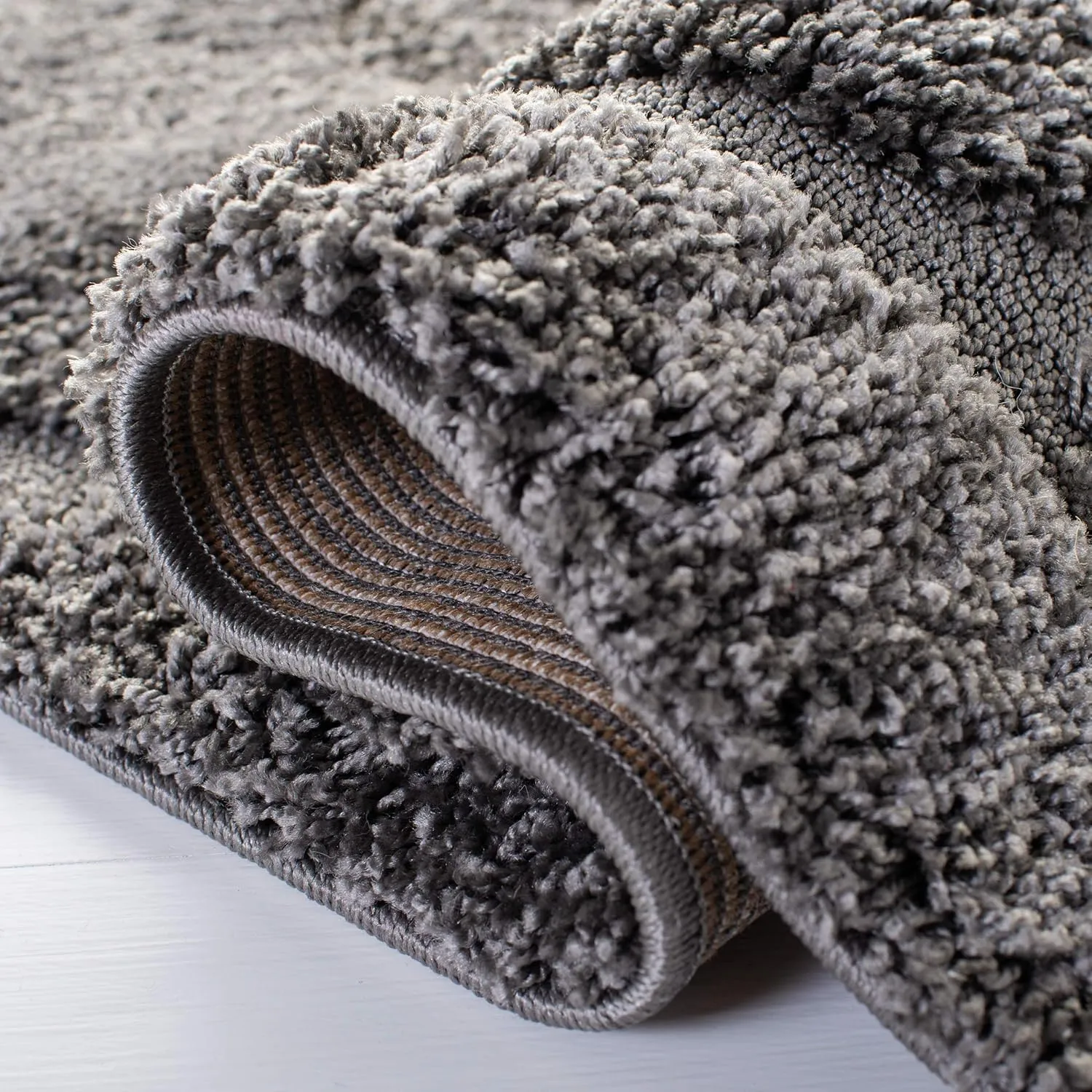 SAFAVIEH Florida Shag Collection Area Rug - 8' x 10', Grey, Scroll Design, Non-Shedding & Easy Care, 1.2-inch Thick Ideal for High Traffic Areas in Living Room, Bedroom (SG455-8013)