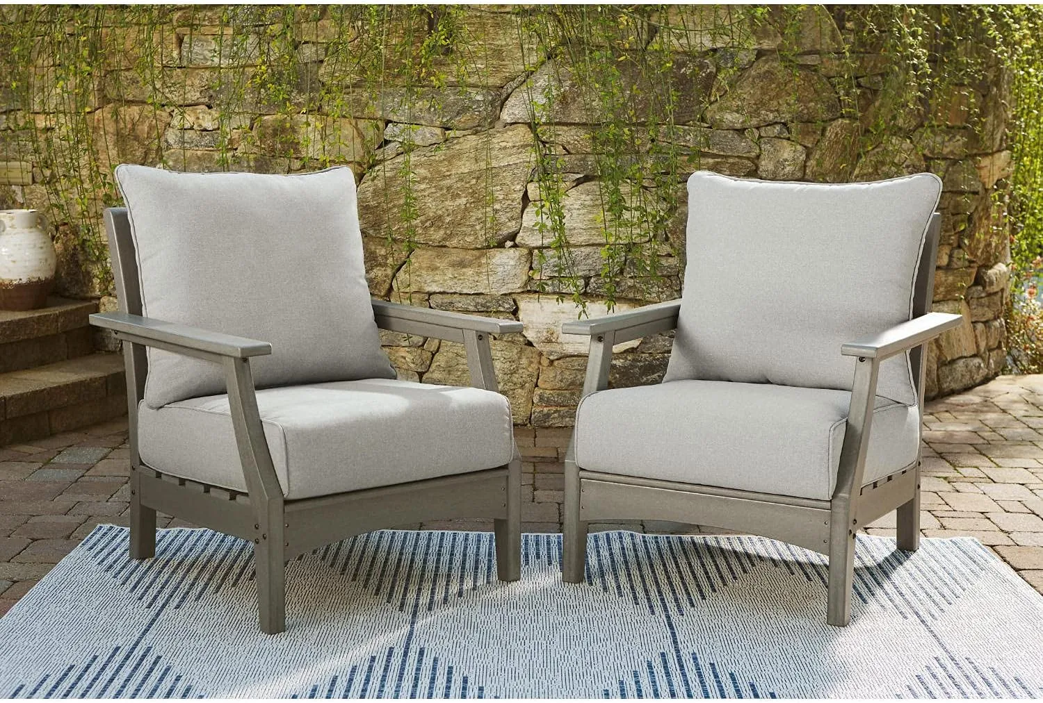 Signature Design by Ashley Outdoor Visola Patio HDPE Cushioned Lounge Chair, 2 Count, Gray
