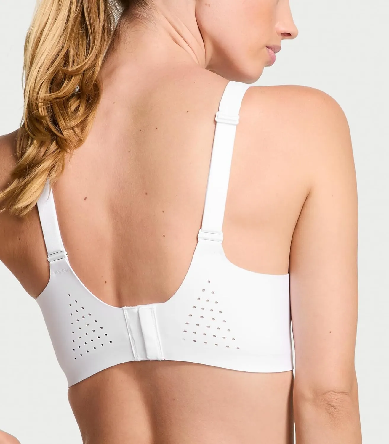 Victoria's Secret Women's VSX Featherweight Max Sports Bra, High Impact Wireless (32A-38DD)